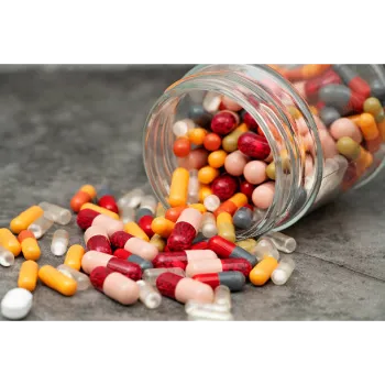 Antibiotic_Drugs10[1]-4232022-89327.webp